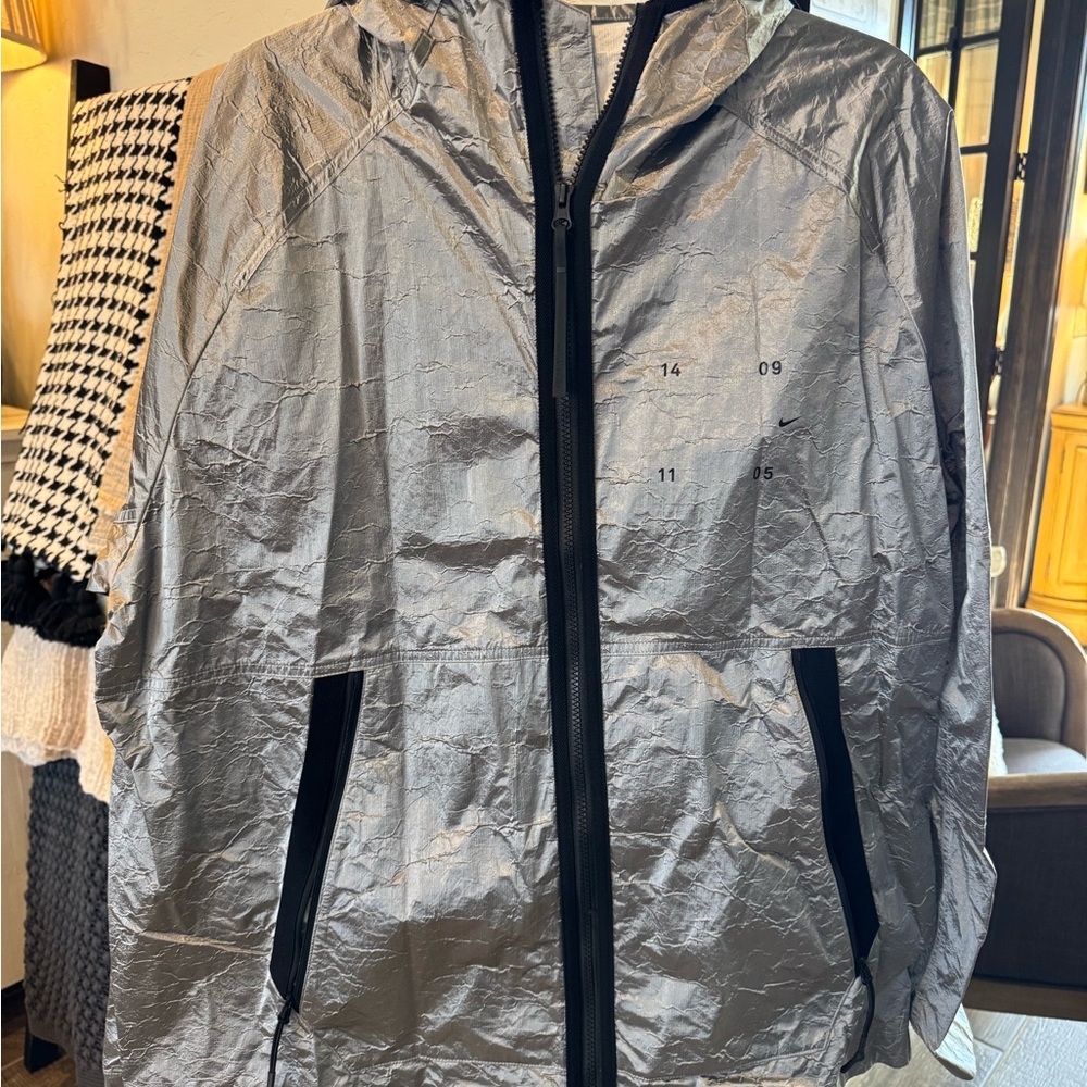 Nike reflective silver hooded jacket